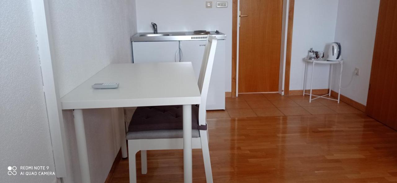Apartmani Barisic Trogir Exterior photo
