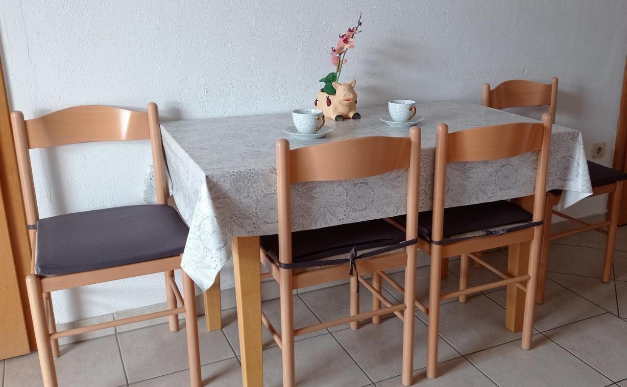 Apartmani Barisic Trogir Exterior photo